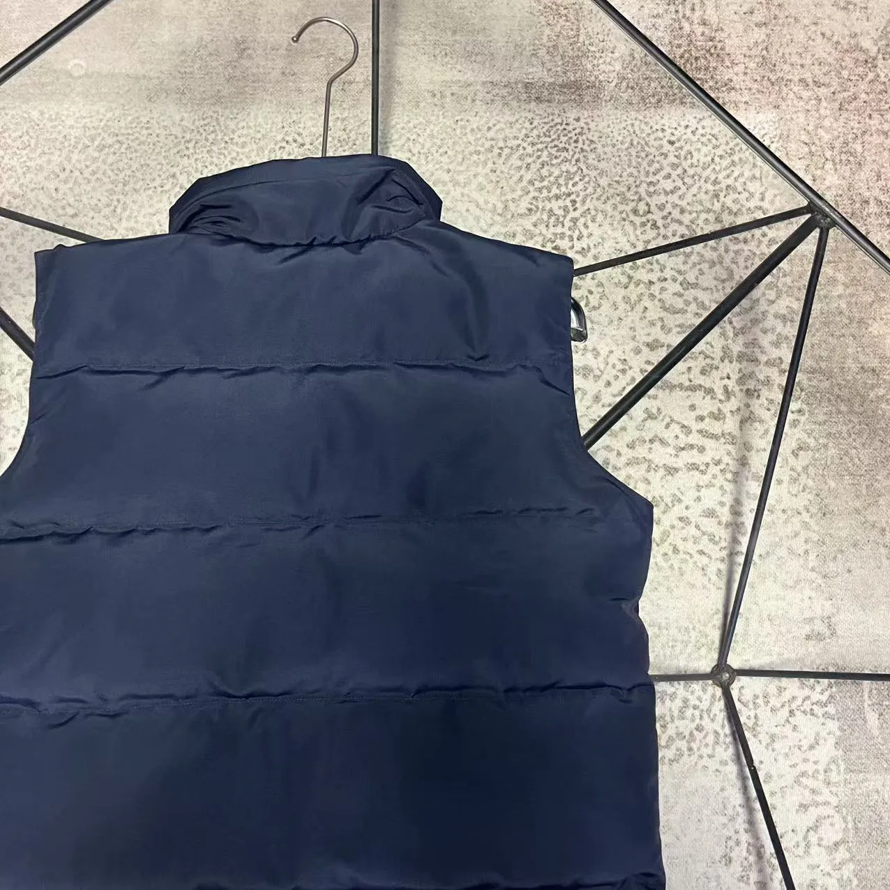 𝑪𝒂𝒏𝒂𝒅𝒂 𝑮𝒐𝒐𝒔𝒆Canada Goose tiles